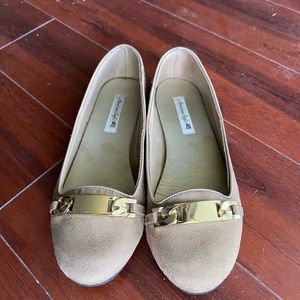 Tan Flats